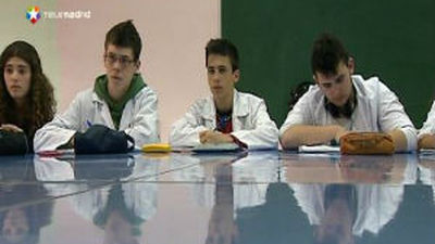 El director del Informe PISA asegura que hay demasiados profesores