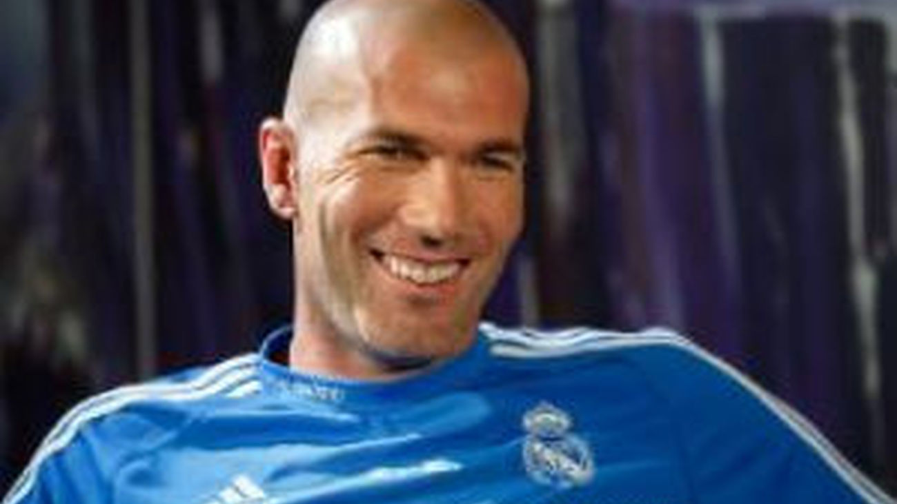 Zidane: "Di María peleó por seguir; Ozil decidió irse"