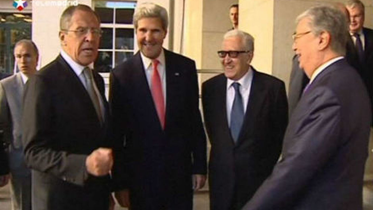 Kerry y Lavrov fijarán a fin de mes la fecha de conferencia de paz para Siria