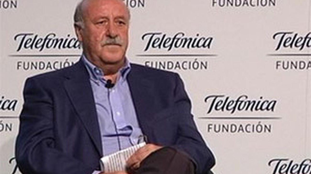 Del Bosque admite que está "un poco obligado" con Diego Costa