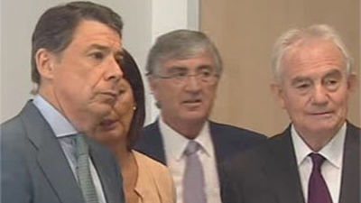 González inaugura la nueva biblioteca municipal universitaria ESIC en Pozuelo de Alarcón