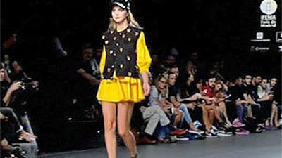 Diseños futuristas y talentos emergentes en la última jornada de la Mercedes Benz Fashion Week