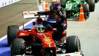 Vettel no da opciones y gana en Singapur, Alonso es segundo