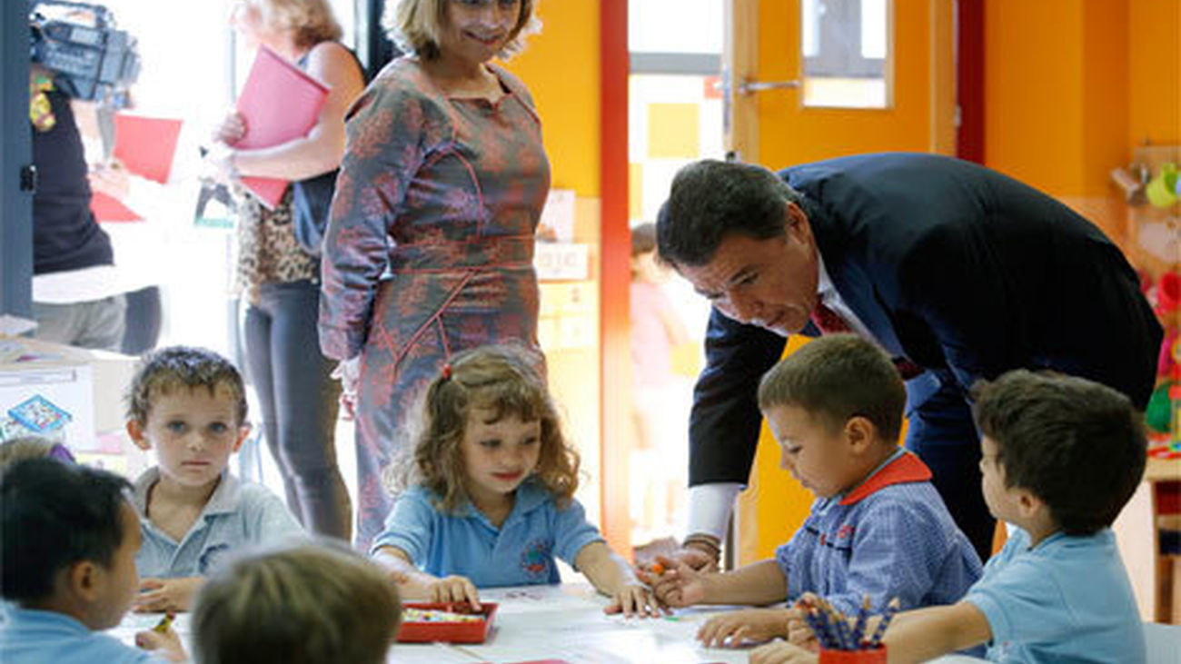 La Comunidad intentará cumplir el déficit sin "penalizar" los servicios básicos