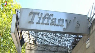 Los vecinos piden el cierre de la discoteca Tiffany's de Madrid