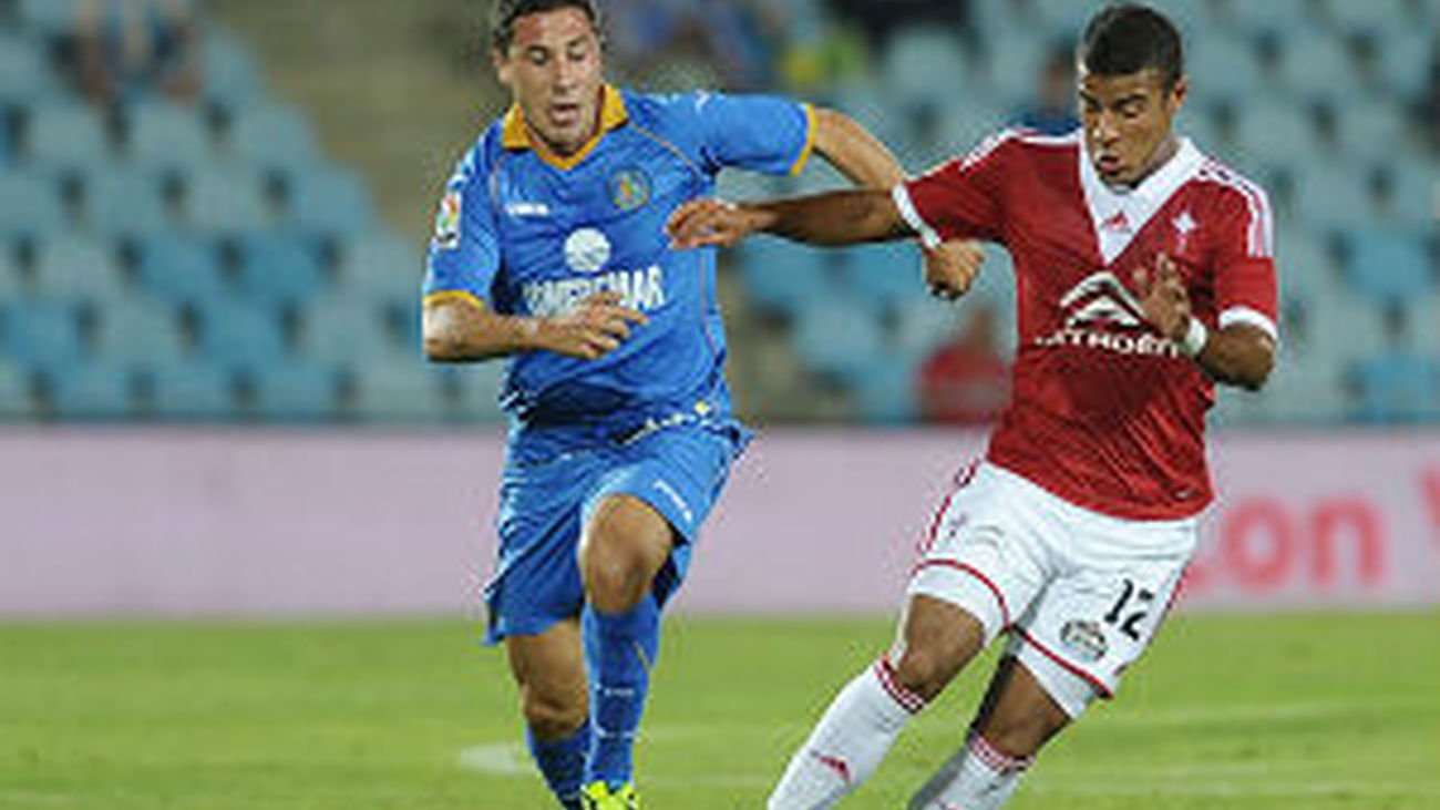 2-0. El Getafe saca petroleo de los córners ante el Celta
