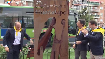 González y Monago inauguran el Camino  Real de Guadalupe a su paso por Móstoles