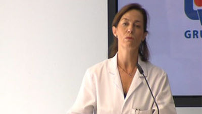 El Rey presenta una evolución satisfactoria e intensifica los paseos con andador