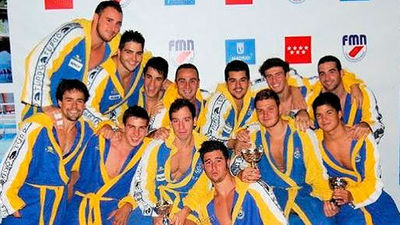 El Real Canoe, campeón de Madrid de waterpolo