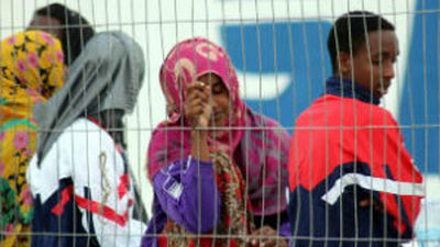 Detienen al supuesto traficante que condujo a los inmigrantes a Lampedusa