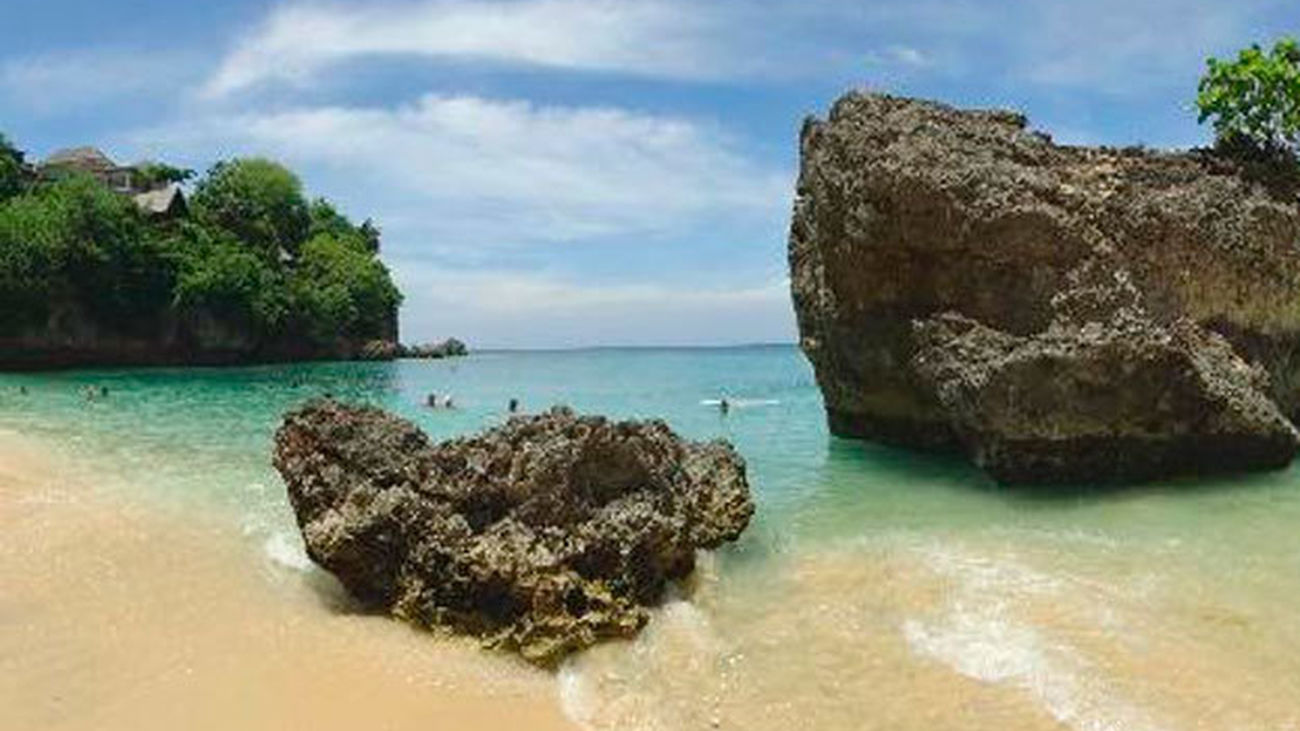 Playas por el mundo: Padang-Padang y Kuta, en Bali