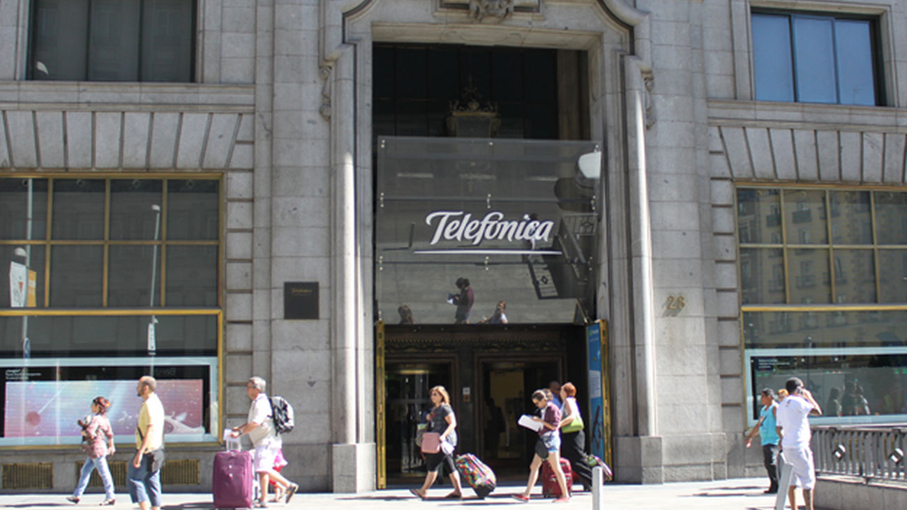 telefonica_granvia_alvarosantos71