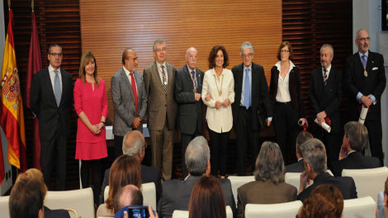 La ciudad de Madrid distingue a sus cronistas