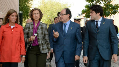 La Reina Sofía inaugura la nueva sede del Banco de Alimentos en Alcorcón