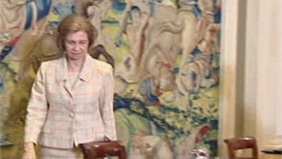 La Reina entrega el Premio a la Acción Magistral a un profesor del IES Blas de Otero de Madrid