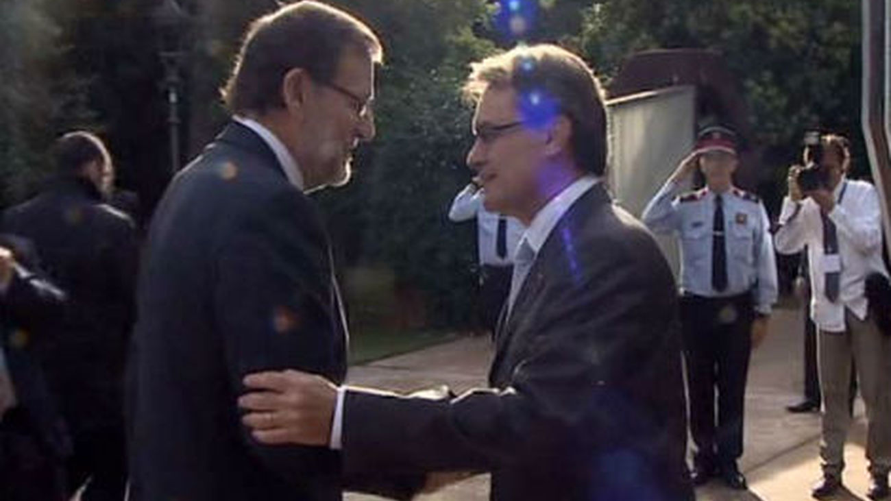 Rajoy: "Lo moderno es la unión, no la disgregación ni el aislamiento"