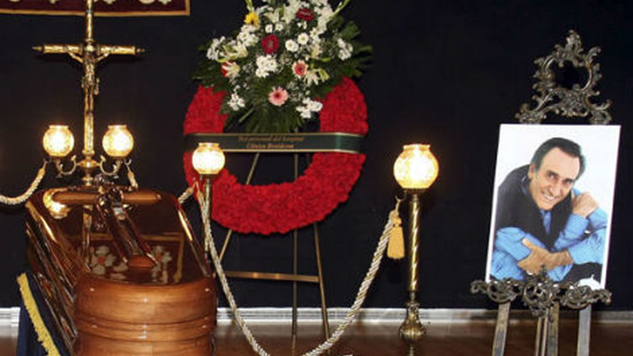 Compañeros y amigos de Manolo Escobar lloran su muerte