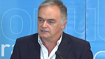 González Pons pide al PSOE que acuda a la protesta de  las víctimas