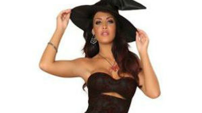 Brujas y vampiresas sexys, disfraces estrellas de Halloween