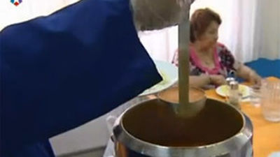 Los comedores sociales 'Santa Isabel' y 'Plaza Elíptica' amplían capacidad