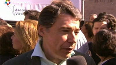 González: "Es un deber moral estar detrás de las víctimas"