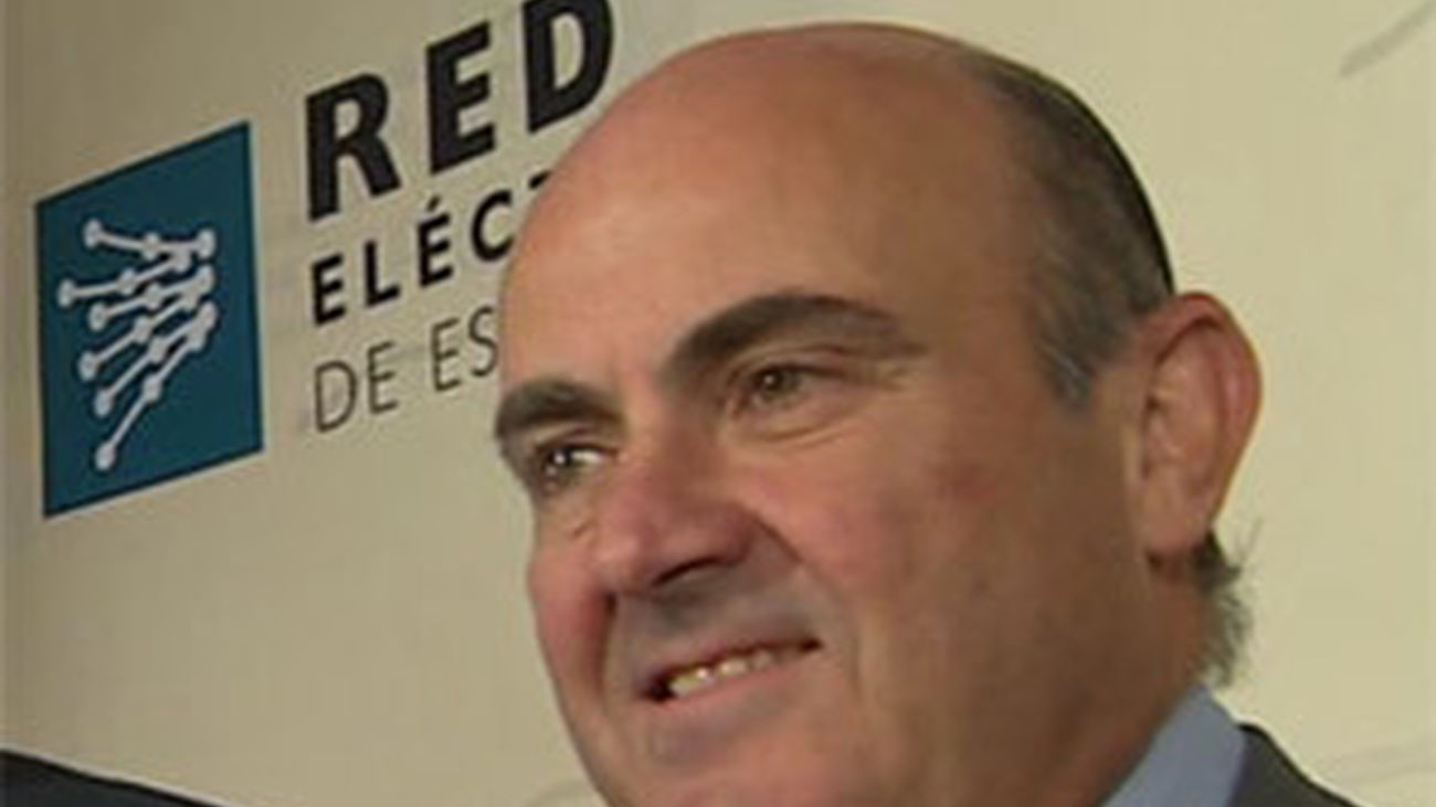 Guindos reclama que las pruebas de evaluación a la banca sean "exhaustivas"