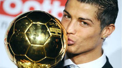 CR7, candidato a Balón de Oro con Bale, Messi, Neymar, Xavi e Iniesta