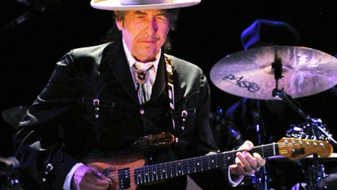 bobdylan_guitarra