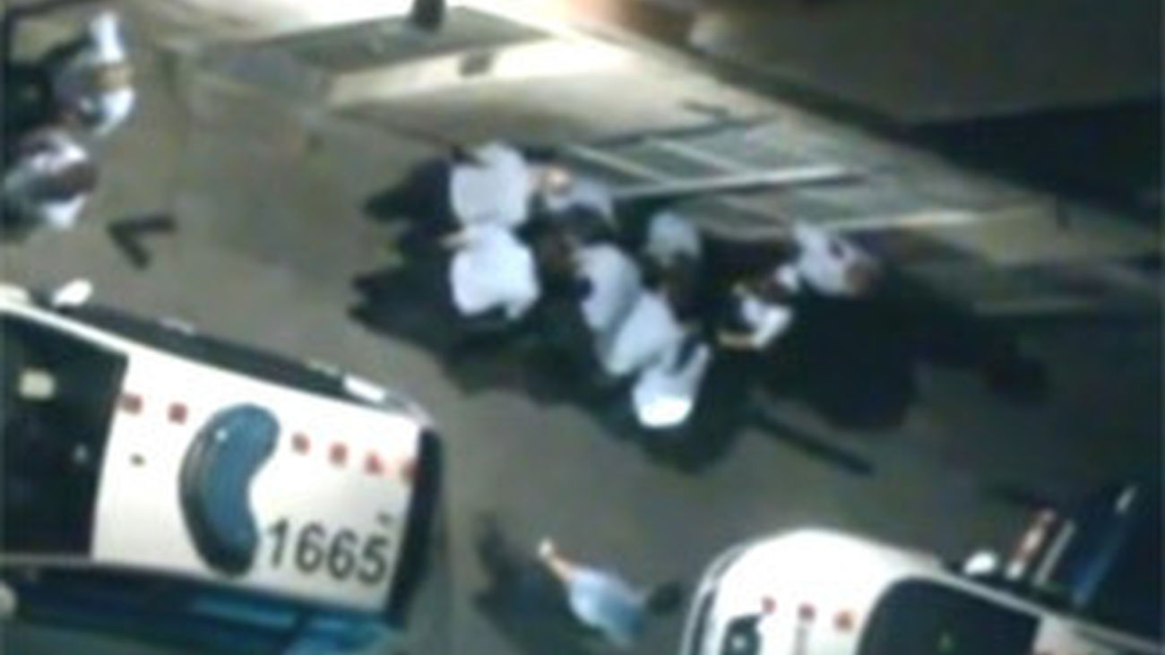 Imputados 8 mossos por la muerte del empresario del Gaixample en el Raval