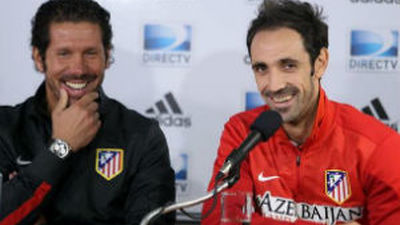 Juanfran: "El míster nos dice que podemos ganarlo todo"