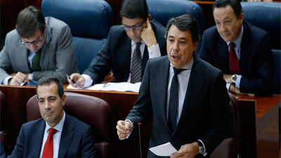 González: "La rebaja fiscal generará más recaudación y beneficia a los que menos tienen"