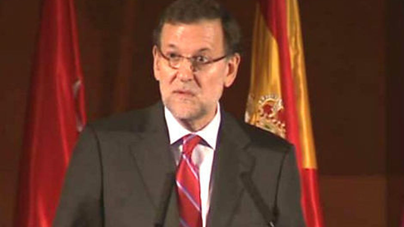 Rajoy: "Mientras el paro se cuente por millones no diré que la crisis ha quedado atrás"
