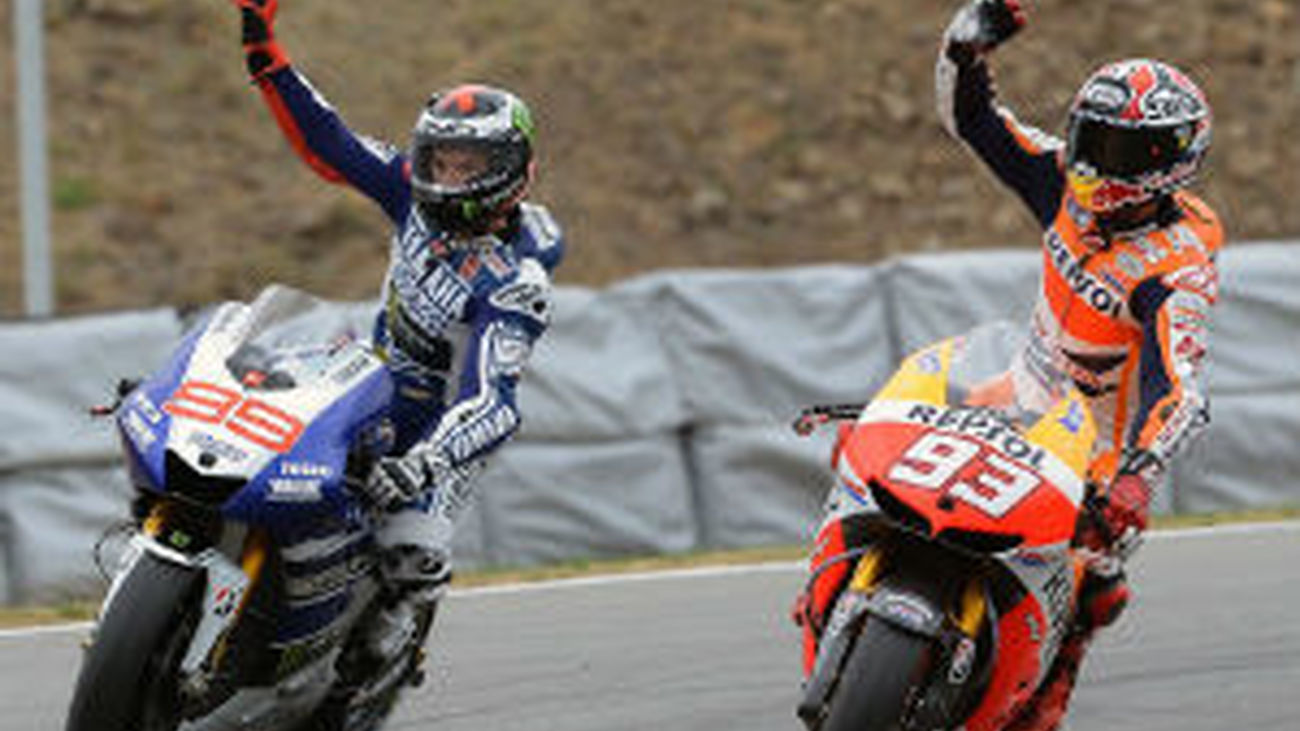 Cheste decide los duelos Márquez-Lorenzo y Salom-Rins-Viñales