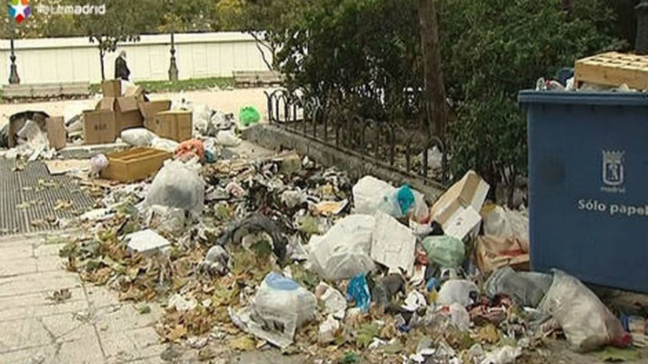 Madrid no detecta problemas para la salud a causa de la huelga de limpieza