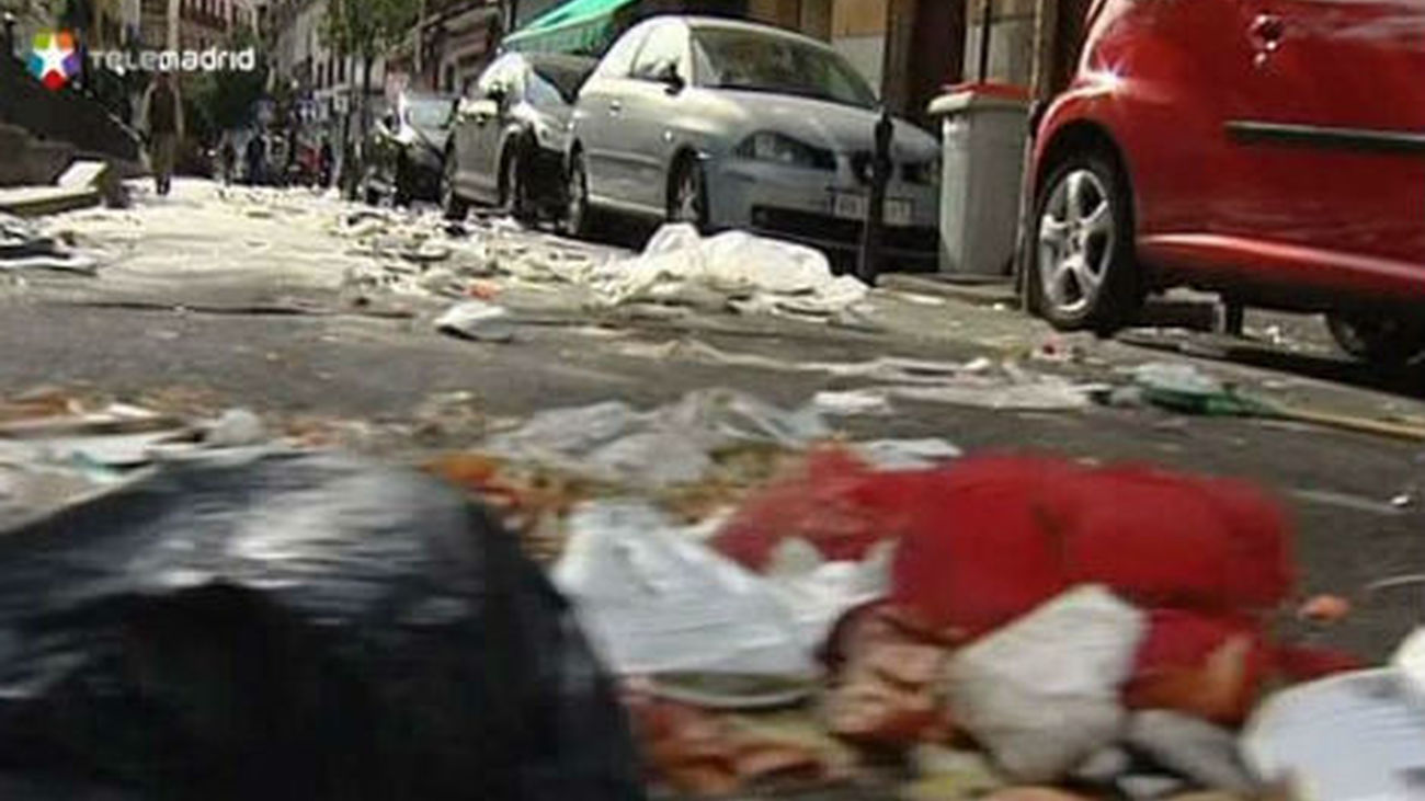 Huelga de limpieza: 16 detenidos, 200 identificados y decenas de coches quemados