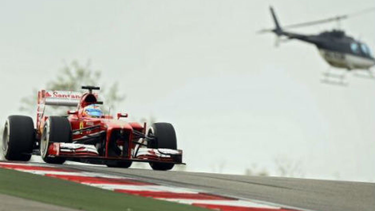 Vettel, octava victoria consecutiva con Alonso quinto