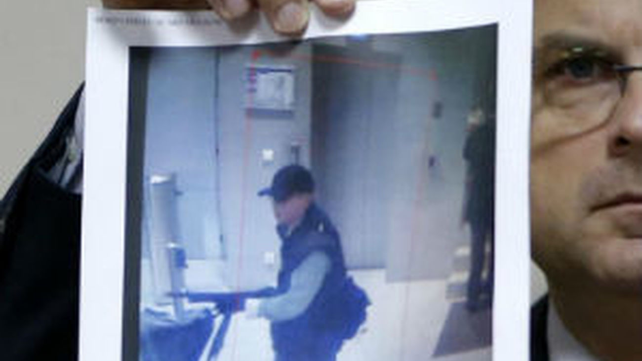 Un fotógrafo herido de gravedad en París en un tiroteo en el diario 'Libération'