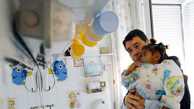 González anima a las familias madrileñas a acoger niños y agradece a quienes ya lo han hecho