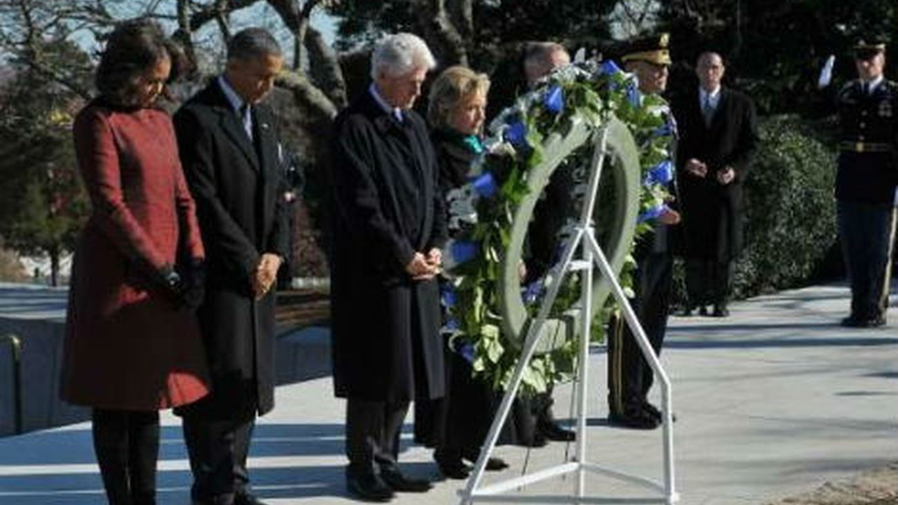 Homenaje a Kennedy de Los Obama y los Clinton