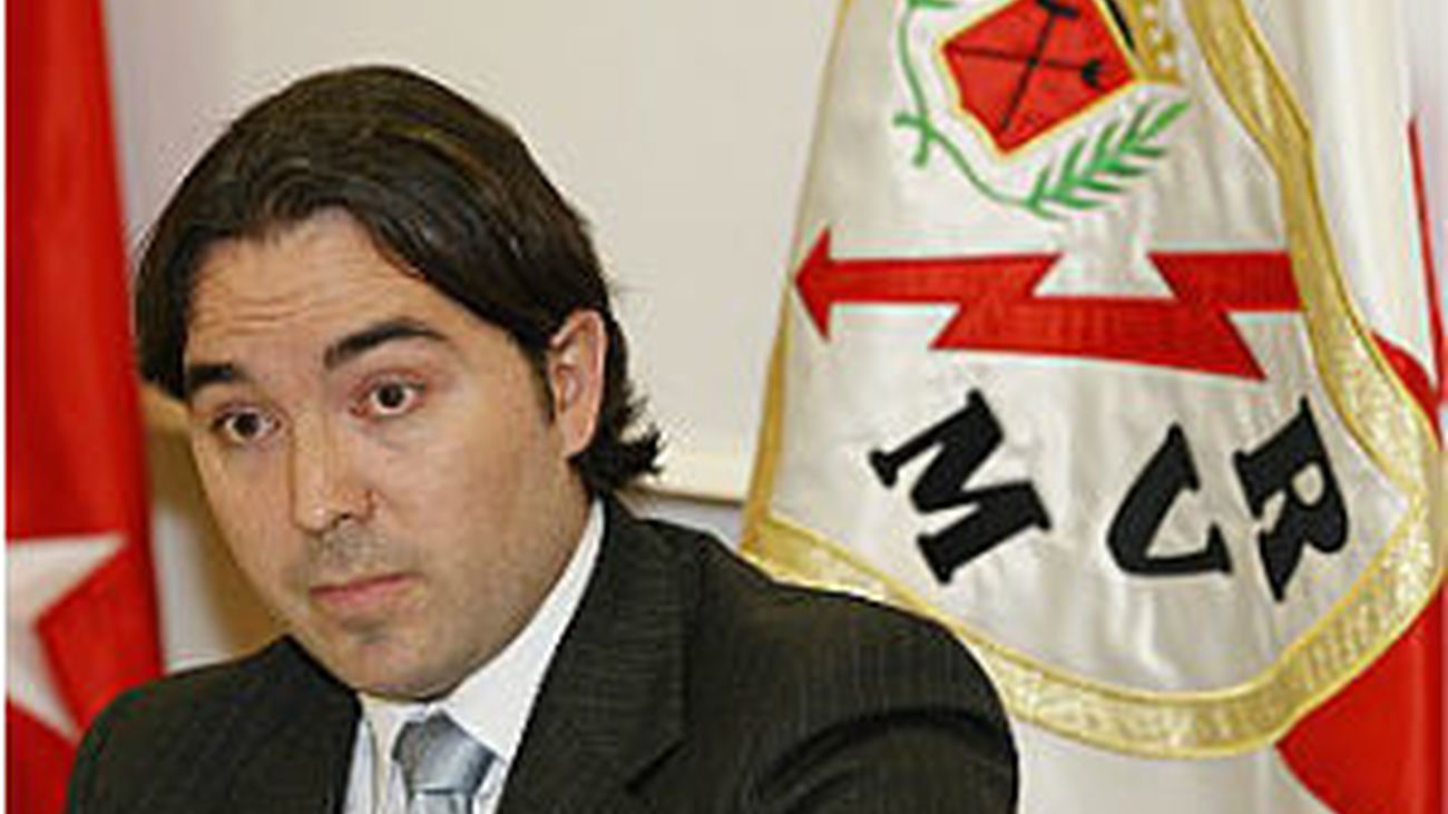 Martín Presa asegura que "lo más probable" es que Íñigo Pérez siga como entrenador