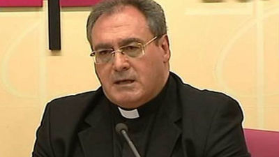 Gil Tamayo: "Los obispos están unidos y todos con el papa"