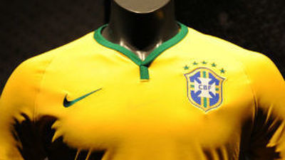 Brasil presenta la camiseta que usará en su Mundial