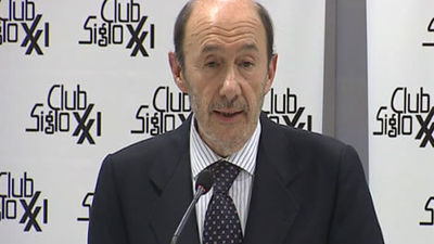 Rubalcaba: la renovación generacional se decidirá en las primarias