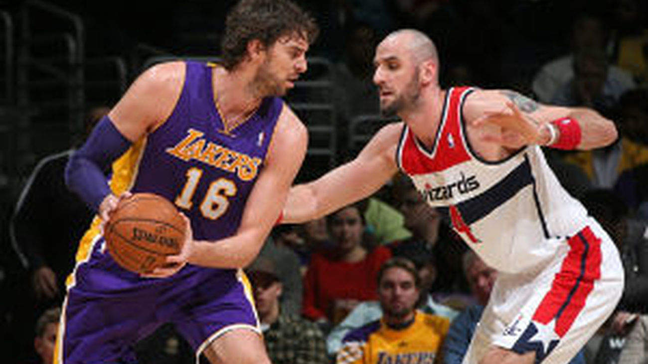 Lakers caen ante los Wizards; triunfos a domicilio de Warriors, Nets y Magic