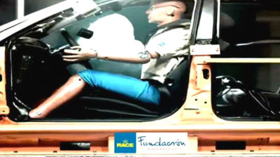 Llevar gafas no aumenta el riesgo de lesiones  oculares por la activación del 'airbag'