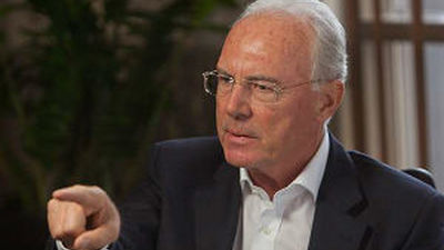 Beckenbauer: "No me extrañaría que Cristiano ganara el Balón de Oro"