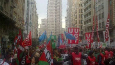 La marcha tras la aprobación de la Lomce termina con protestas