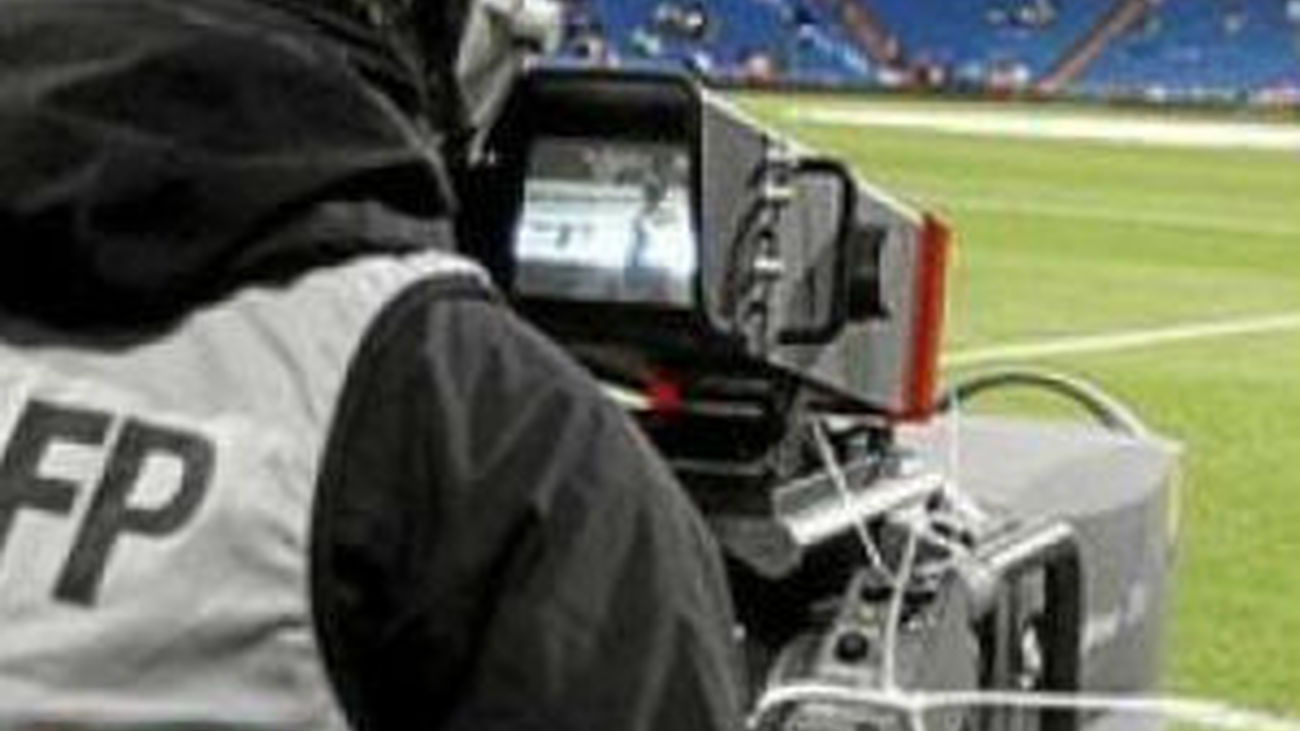 Real Madrid y Barça, multados por sus contratos televisivos