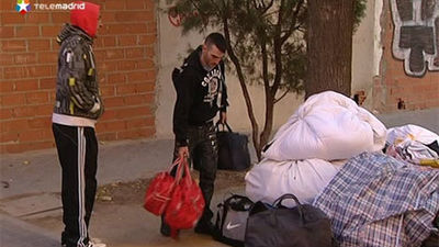 Desalojan dos inmuebles en Vallecas como medida preventiva ante el riesgo de derrumbe