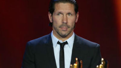 Simeone y Courtois brillan en la gala anual de la LFP